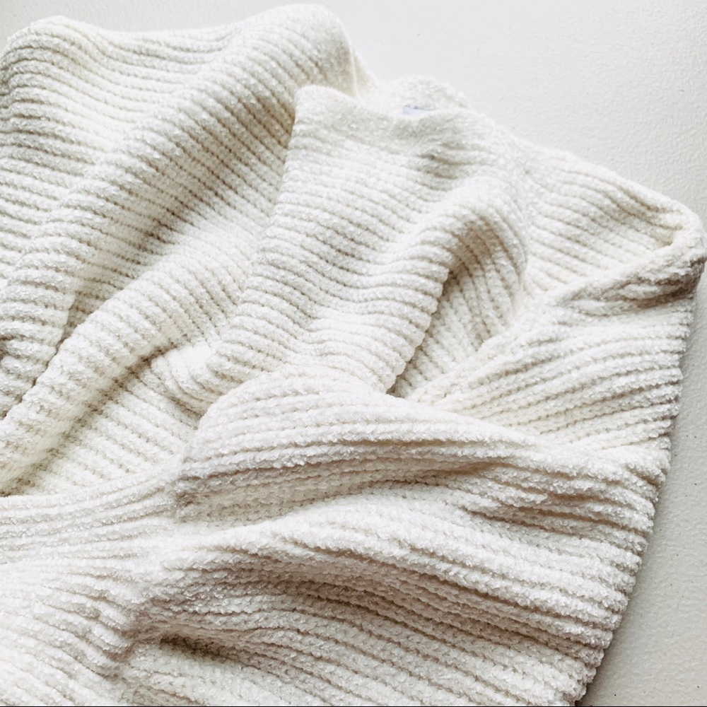 LAST 1-L❤️WHITE SCOOP NECK DOLMAN SLEEVE SWEATER - Picture 5 of 6